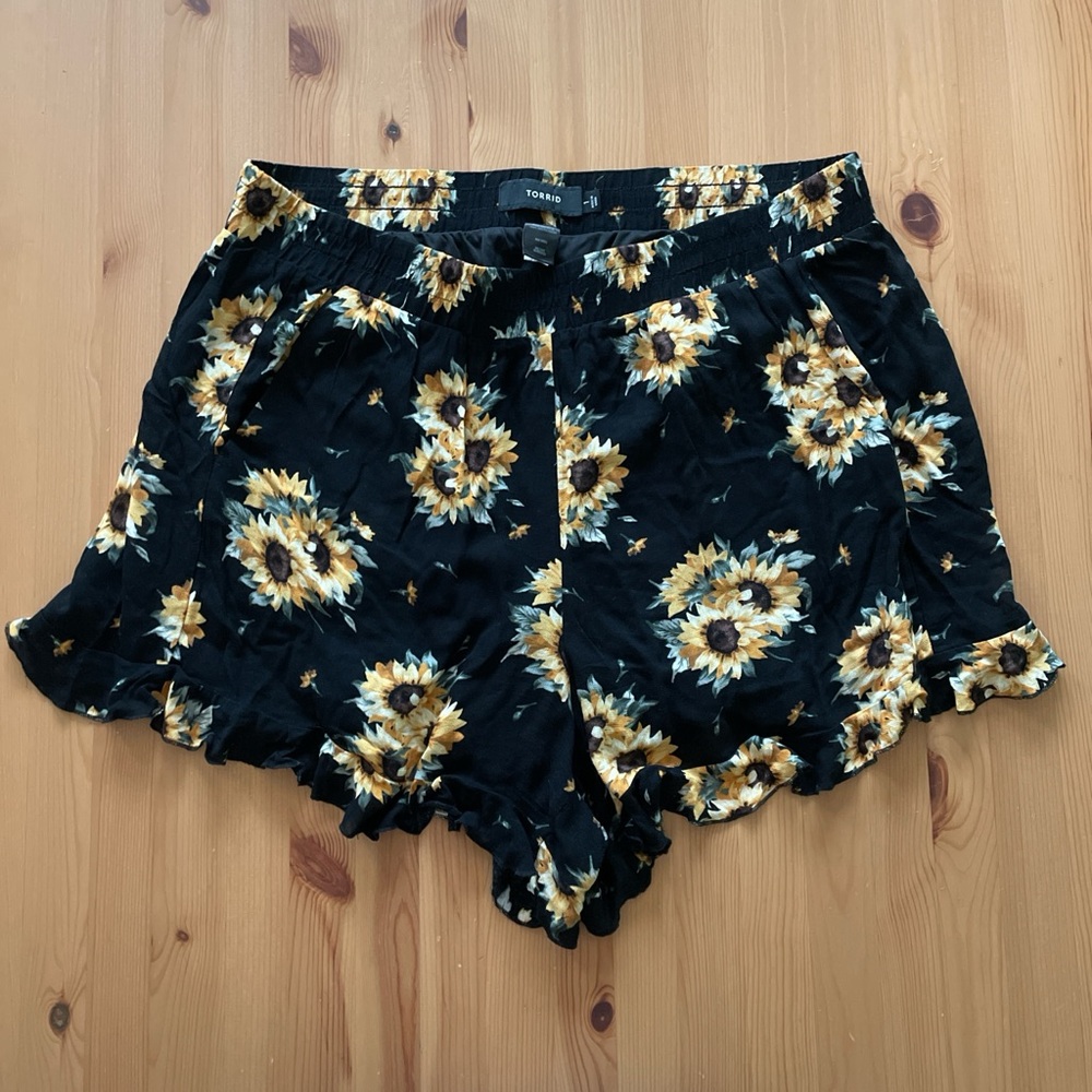 Torrid Black and Yellow Floral High Waist Shorts
